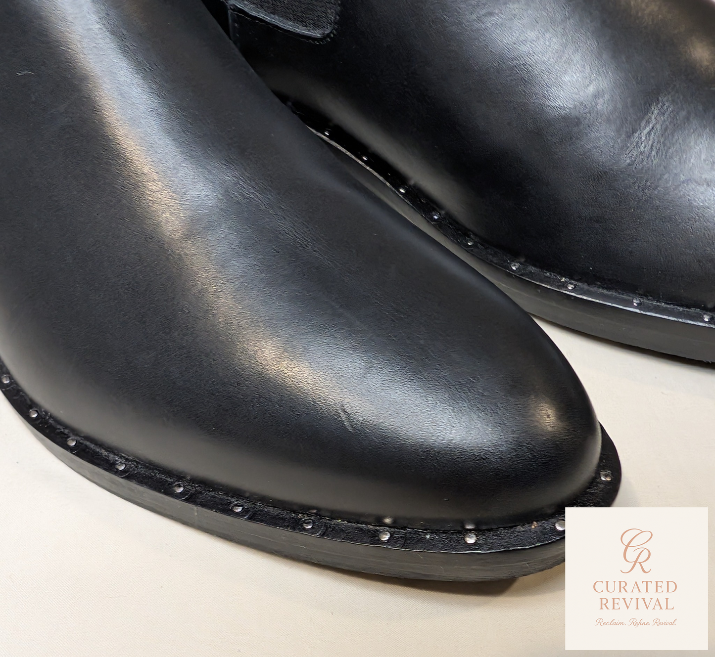 Command Step – Freda Salvador Chelsea Boots size 6.5 - $120