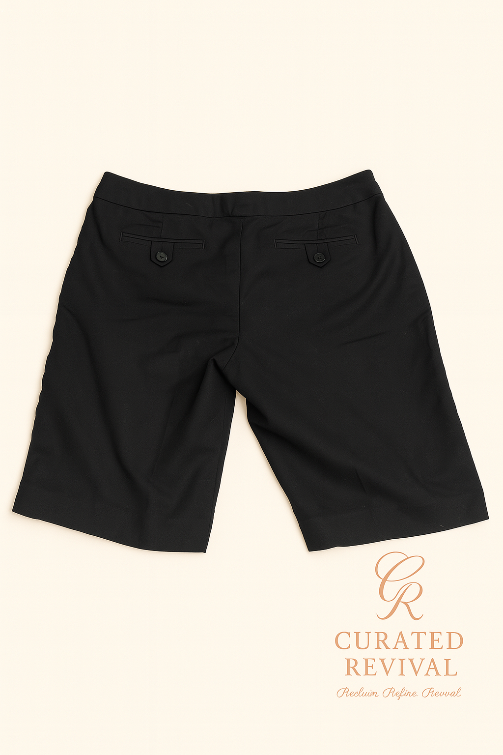Banana Republic Tailored Black Shorts – Size 6 – $32 CAD