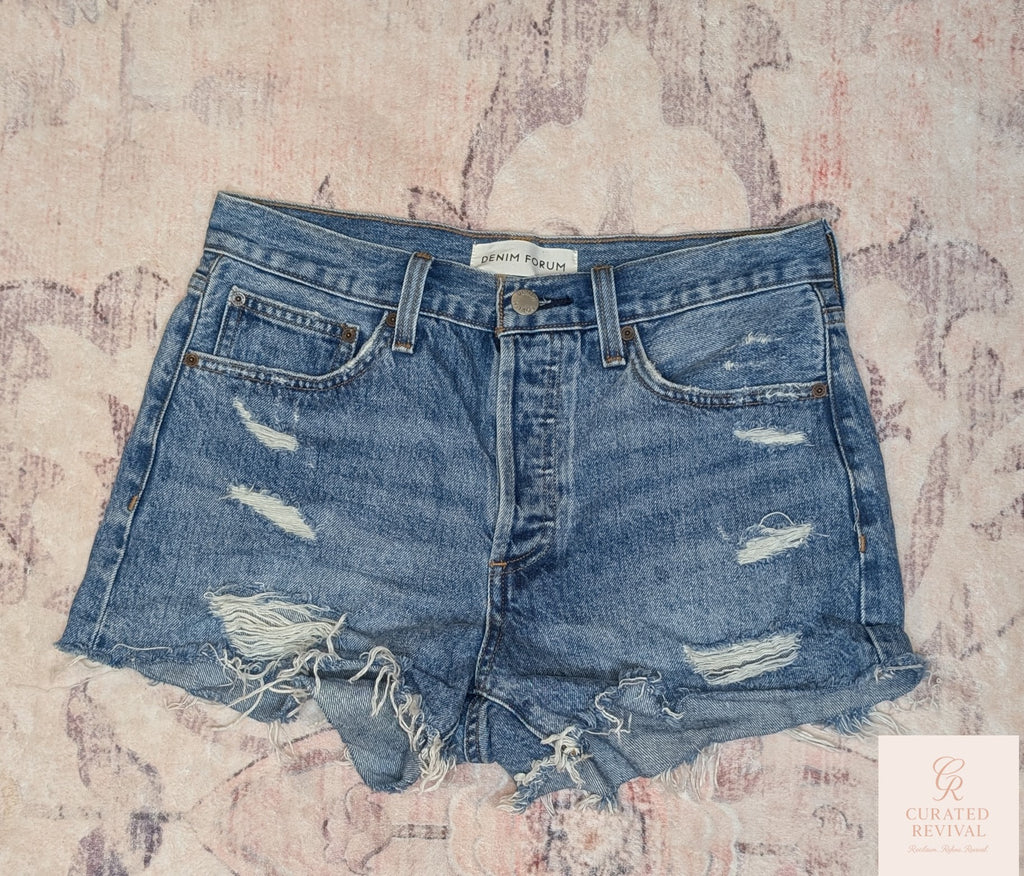 Denim Forum The Boyfriend Short — Women's Size 26