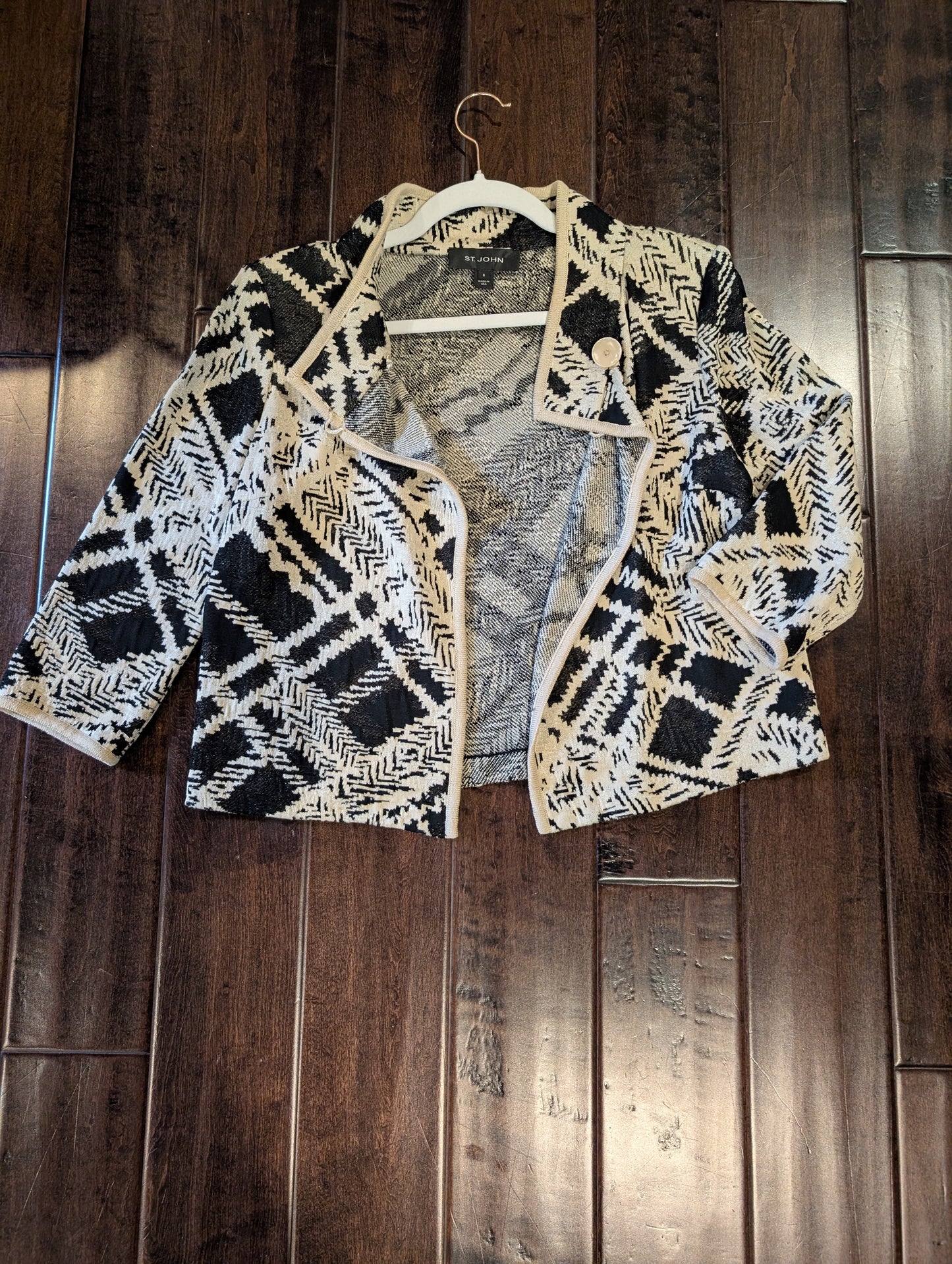 The Timeless Edit Bundle – St. John Knit Jacket, Citizens of Humanity Jeans & Aerosoles Booties