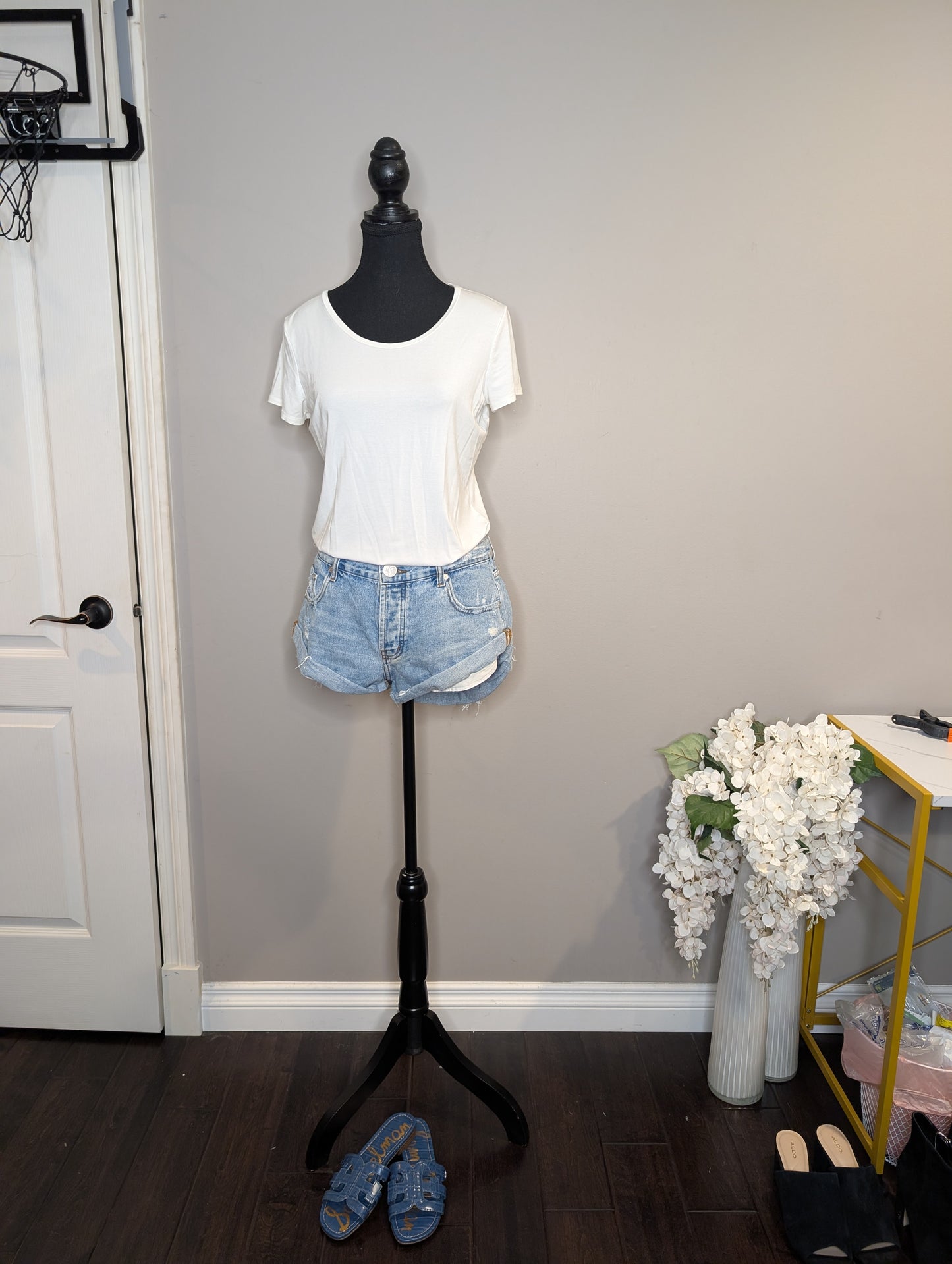 One Teaspoon Bandit Denim Cut-Off Shorts — Women's