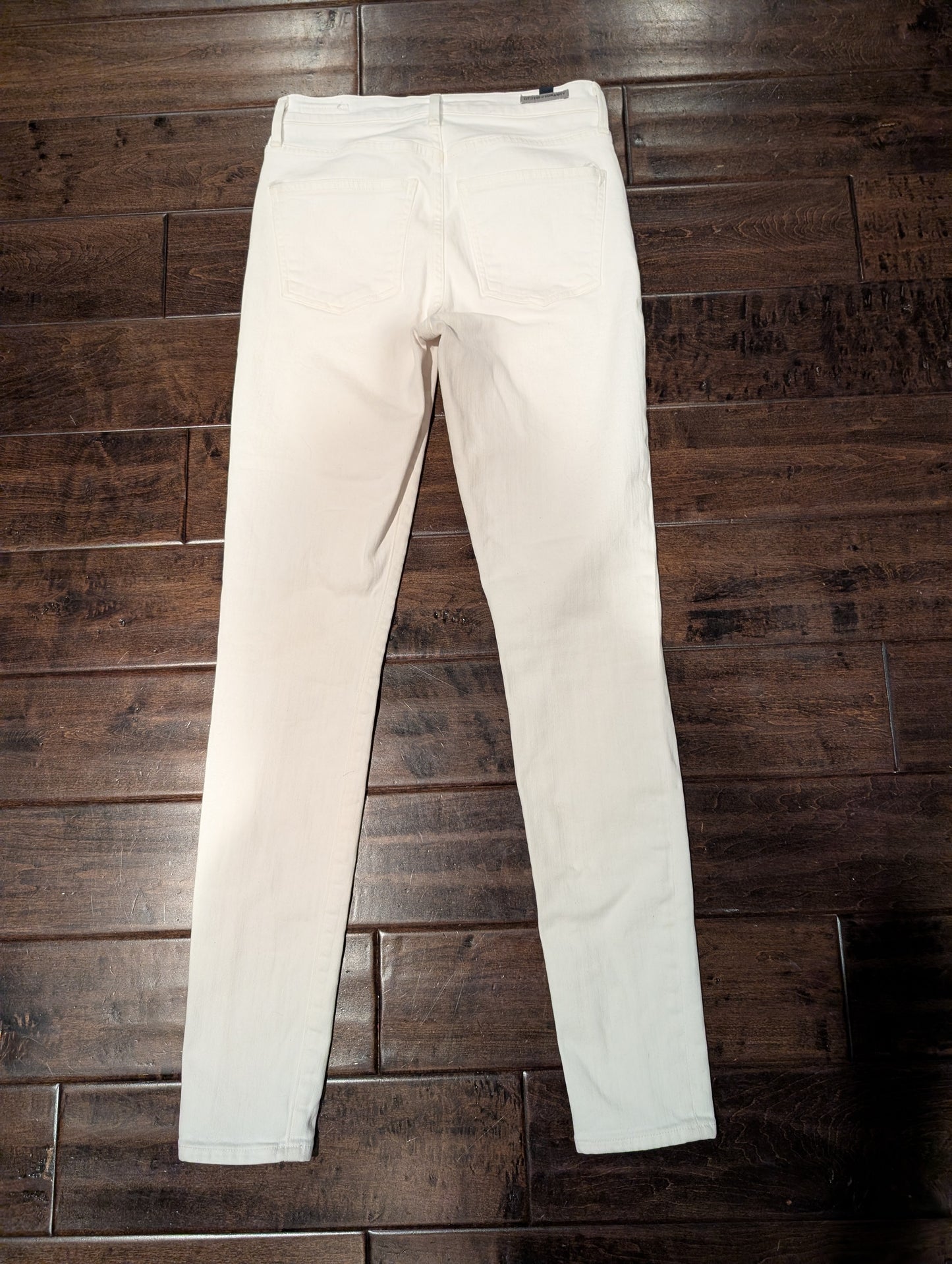The Timeless Edit Bundle – St. John Knit Jacket, Citizens of Humanity Jeans & Aerosoles Booties